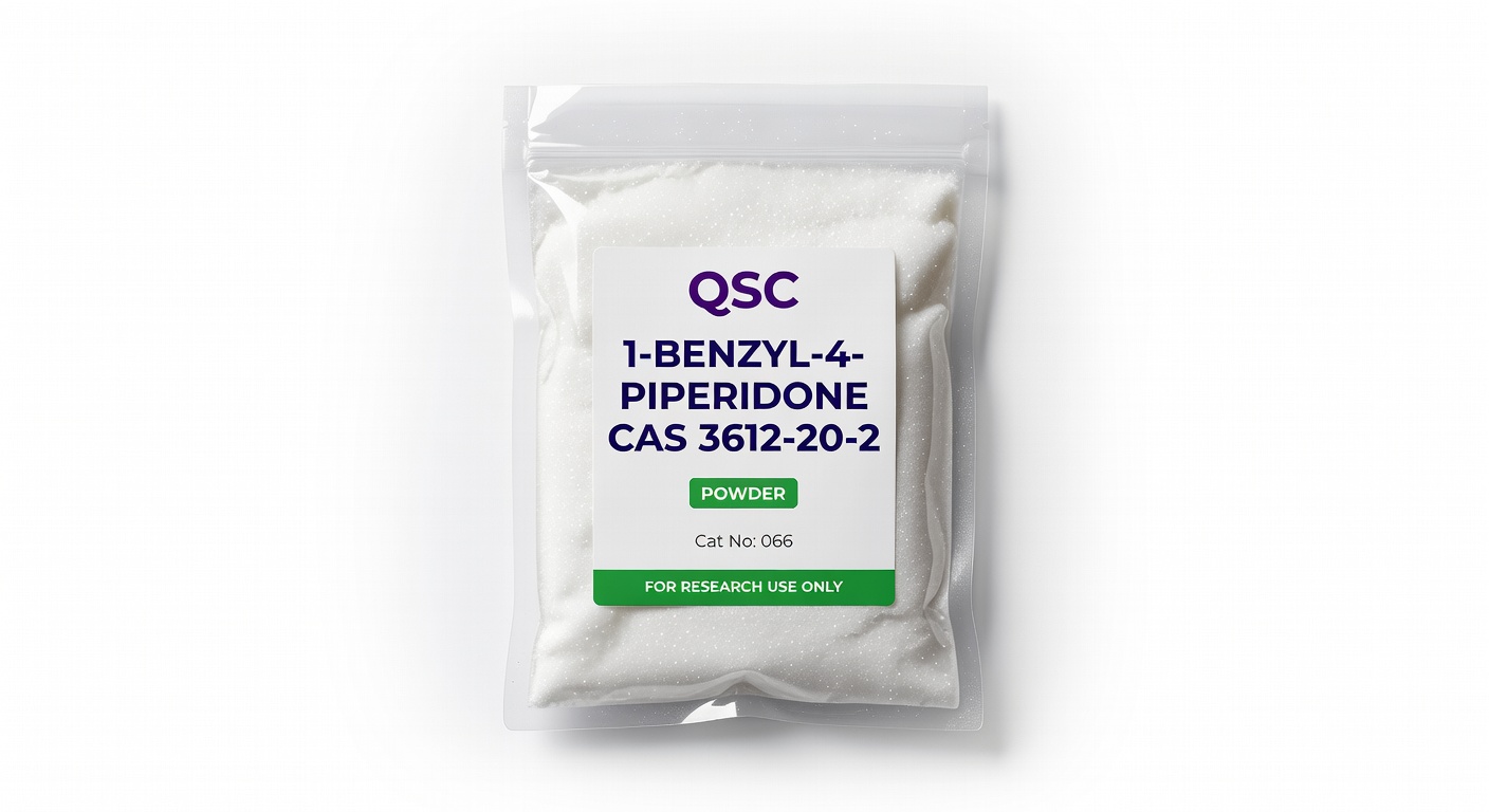 1-Benzyl-4-piperidone CAS 3612-20-2 Powder — QSC product photo